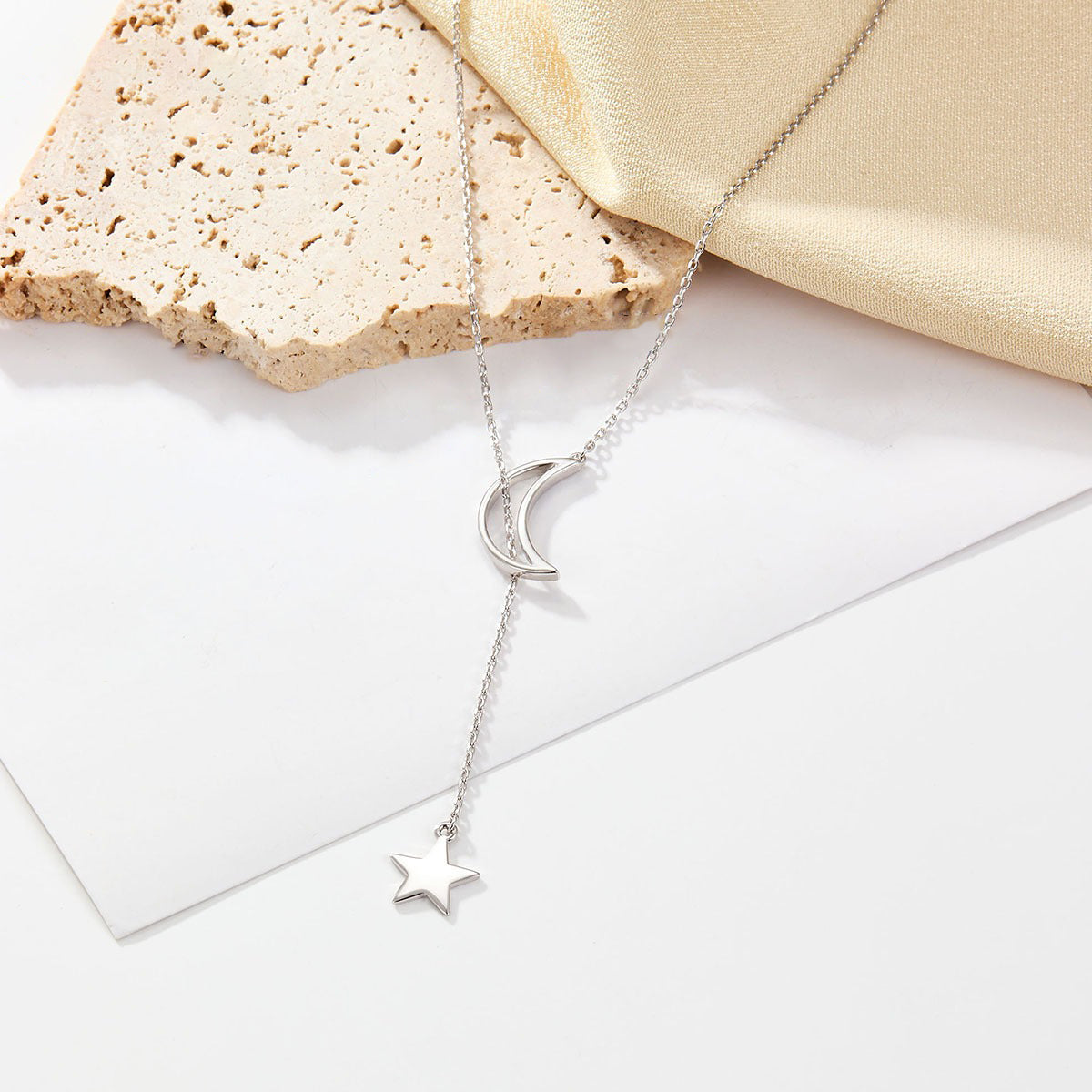 Collier avec pendentif étoile en argent