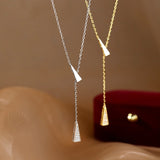 Collier triangle argent