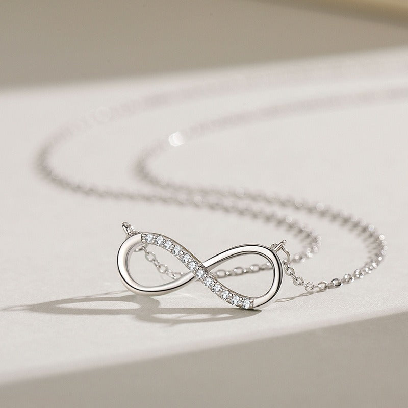 Collier infini en argent