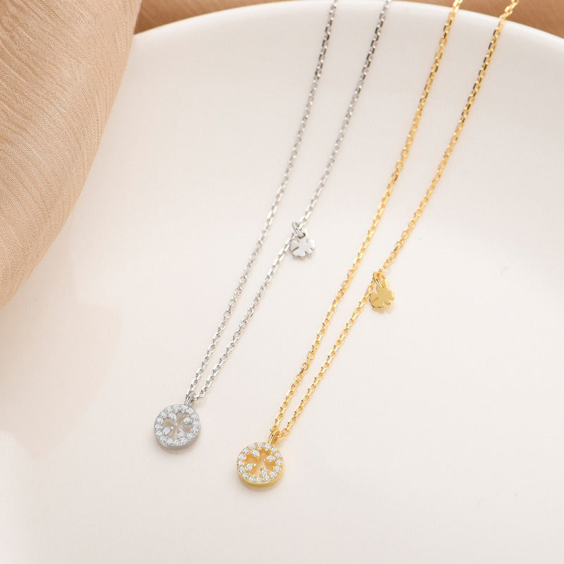 Collier trèfle luxe