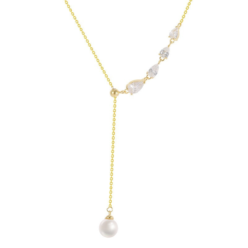 Collier perle pierre