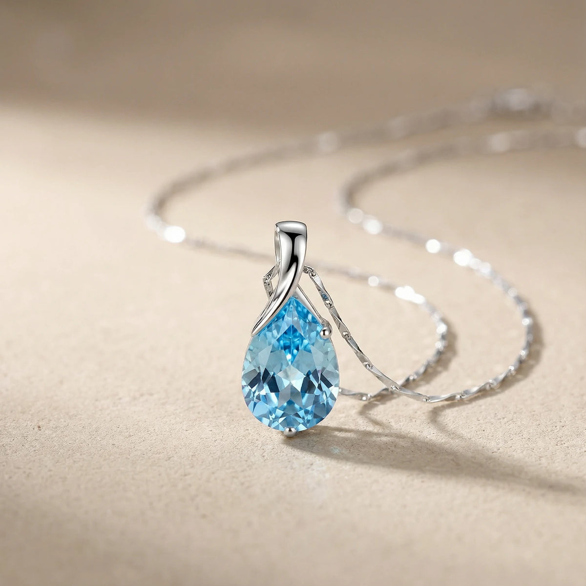 Pendentif aigue marine goutte