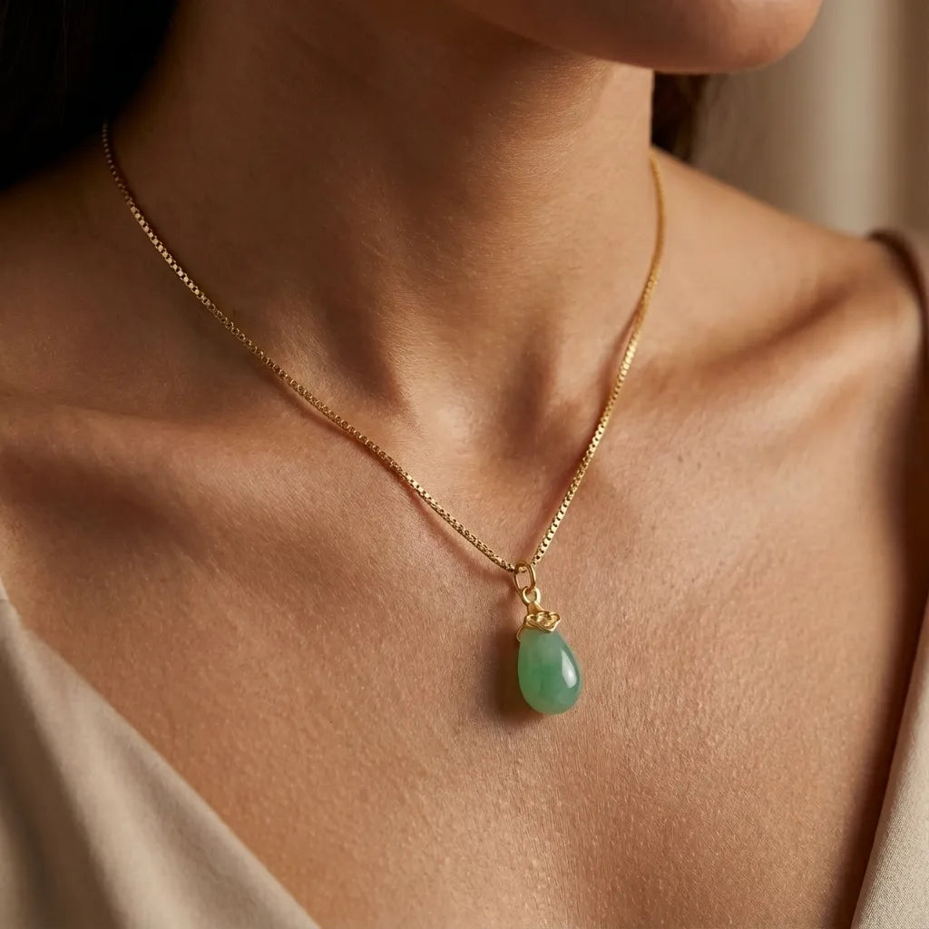 Pendentif pierre de jade