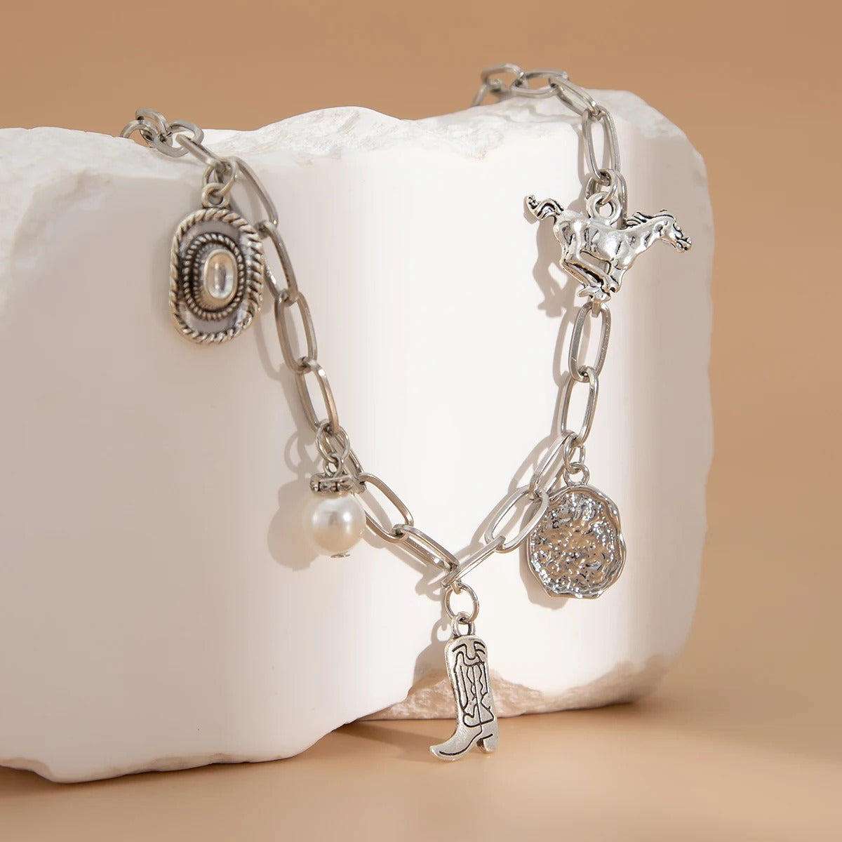 Collier pampilles cowboy et perle
