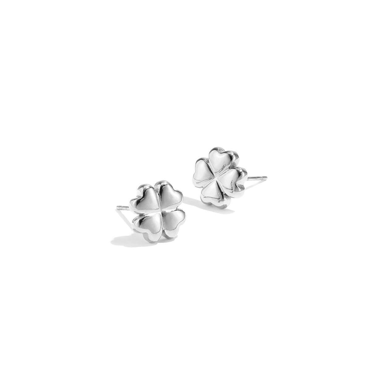 Boucles d'oreilles minimalistes en forme de trèfle