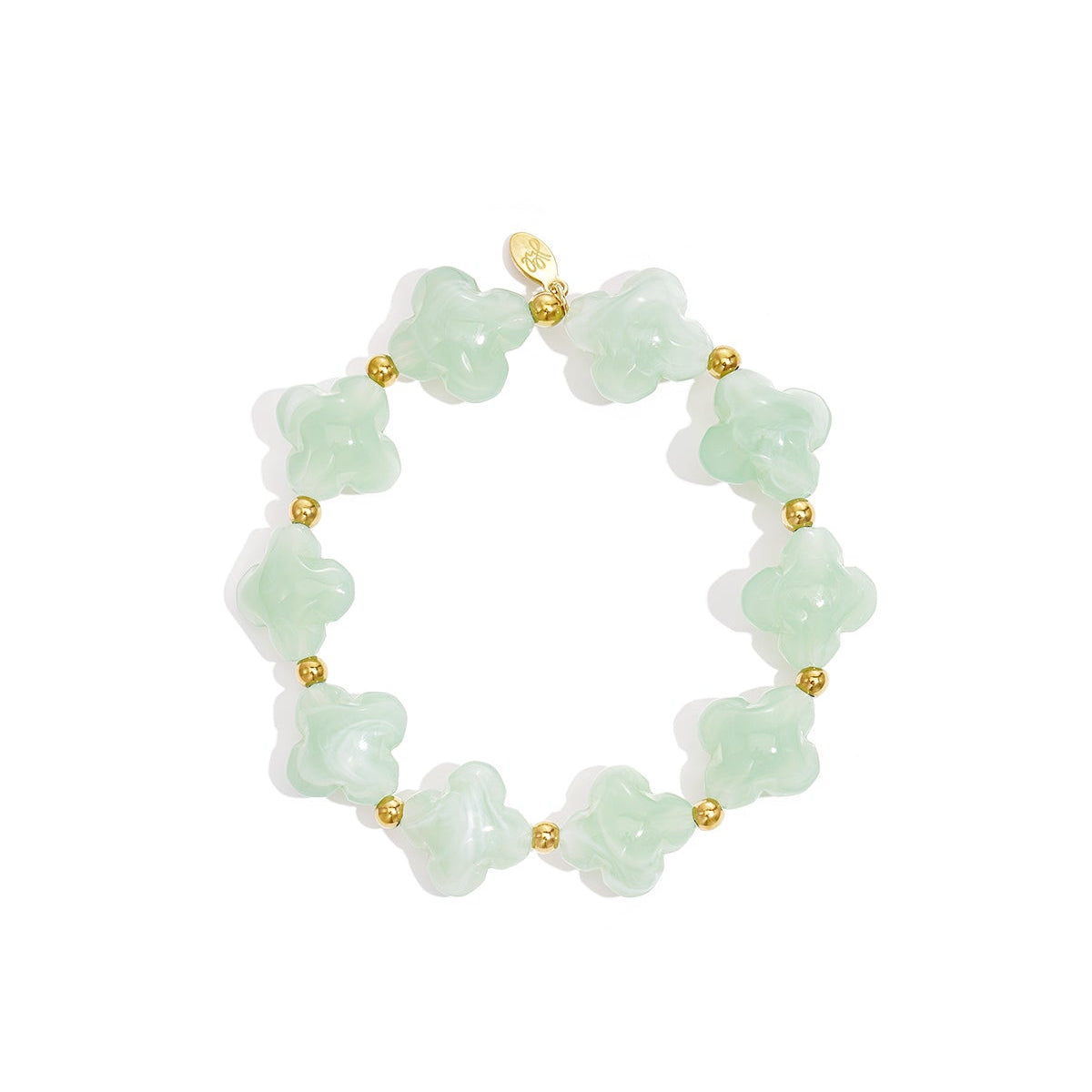 Bracelet de perles avec des perles en forme de trèfle
