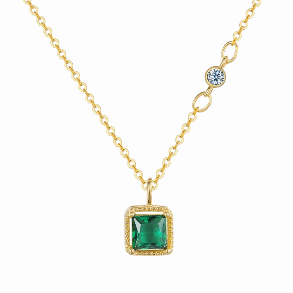 Collier pierre de Jade carré