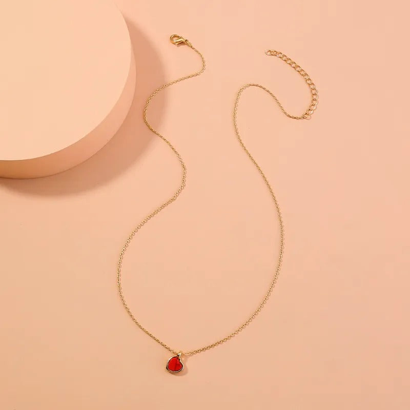 Collier cœur en turquoise rouge