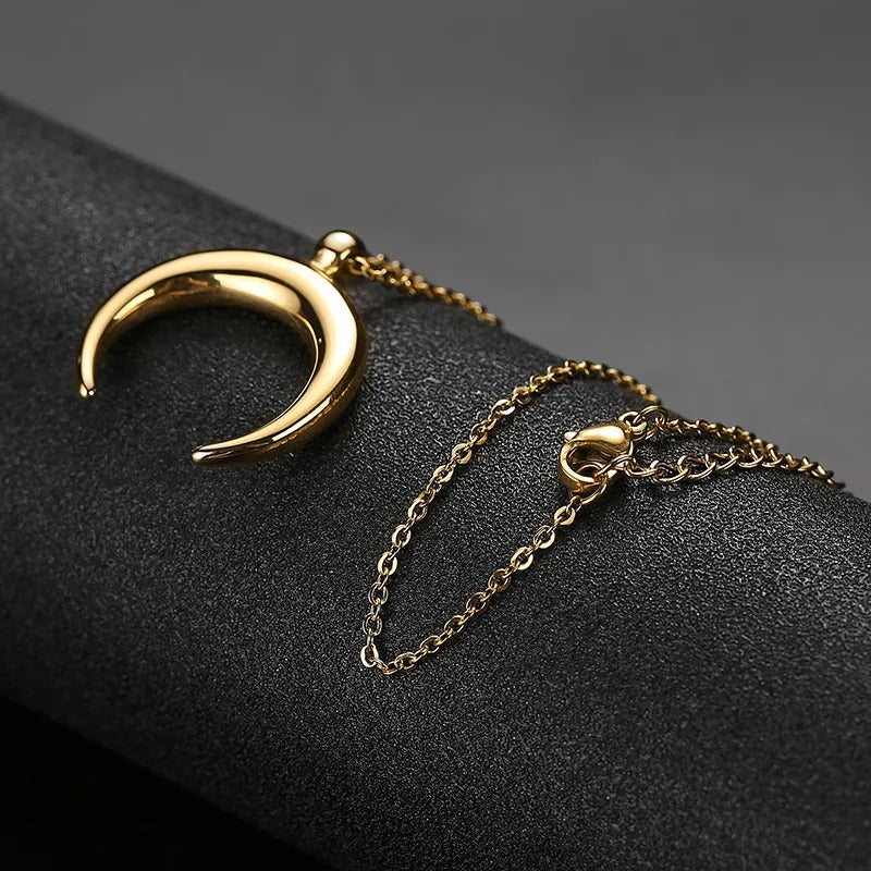 Collier lune inversée
