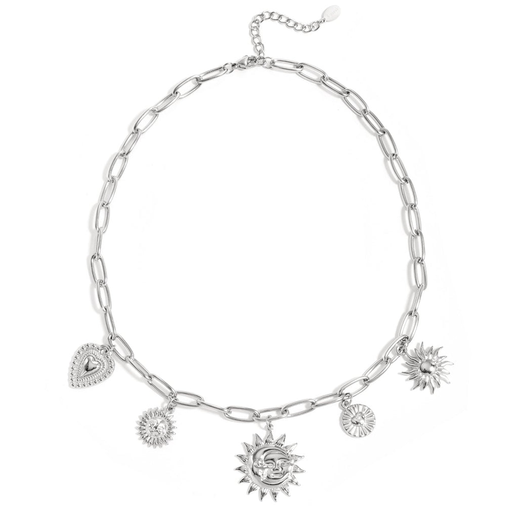 Collier avec breloques soleil et cœur