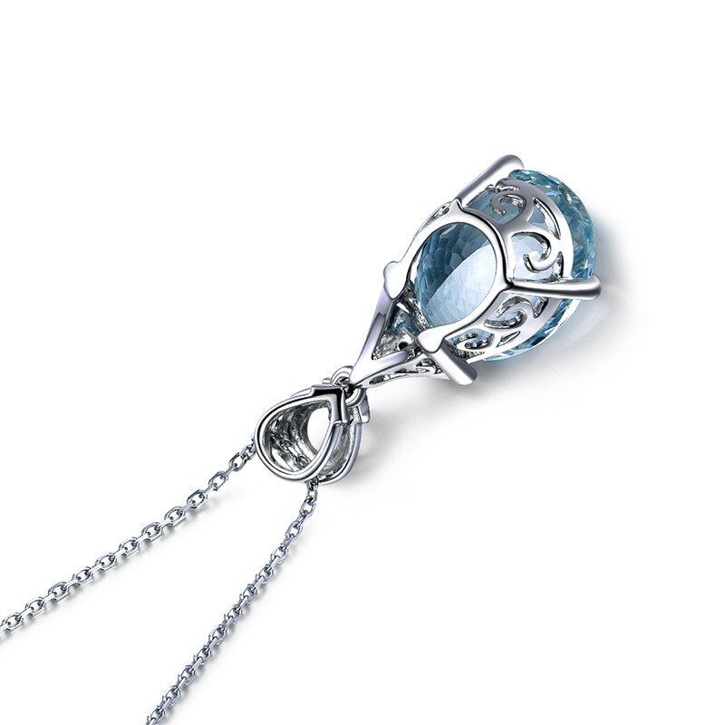 Collier aigue marine baleine