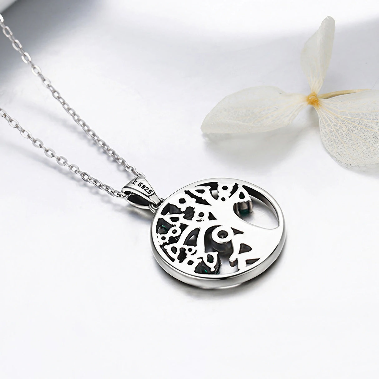 Collier arbre de vie trésor