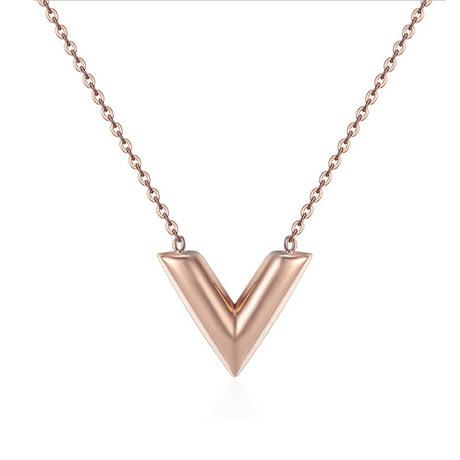 Pendentif triangle en V