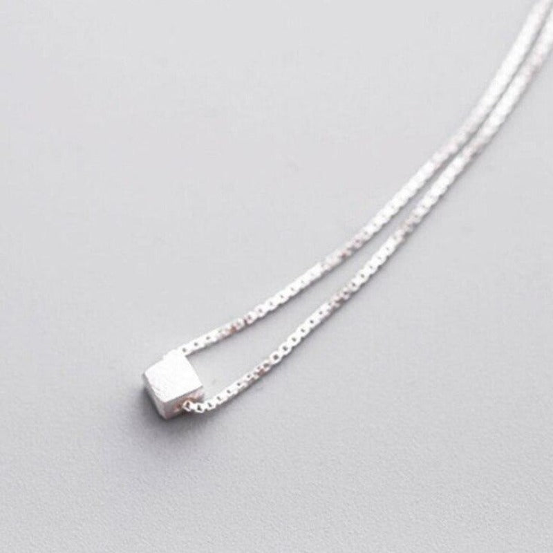 Collier cube en argent