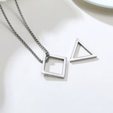 Collier triangle homme