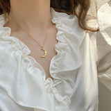 Collier Demi Lune Doré