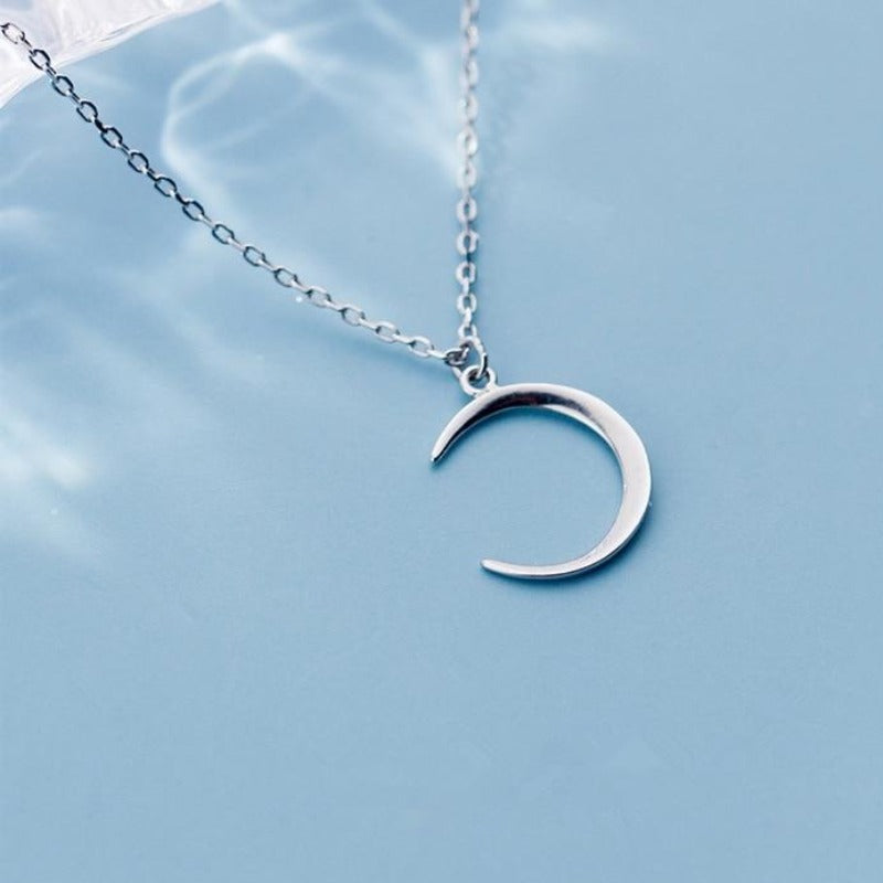 Collier Croissant de Lune en Argent simple