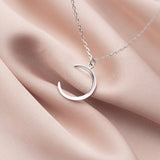 Collier Croissant de Lune en Argent minimaliste