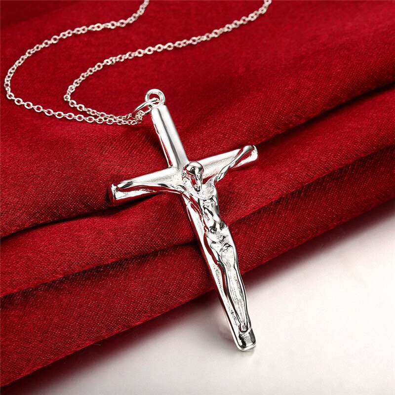 Collier croix de Jésus