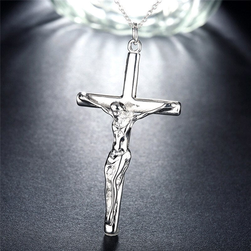 Collier croix de Jésus