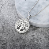 Collier avec pendentif arbre de vie