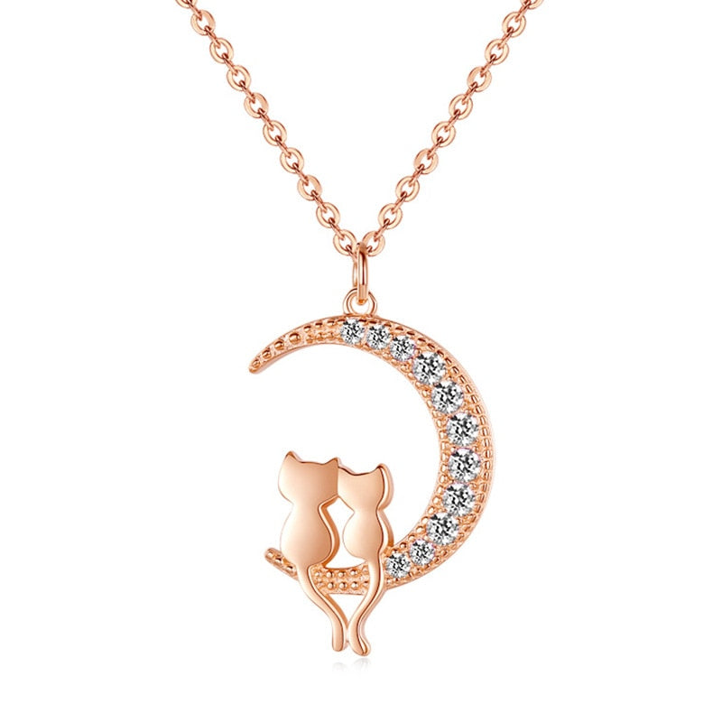 Pendentif chat sur une lune